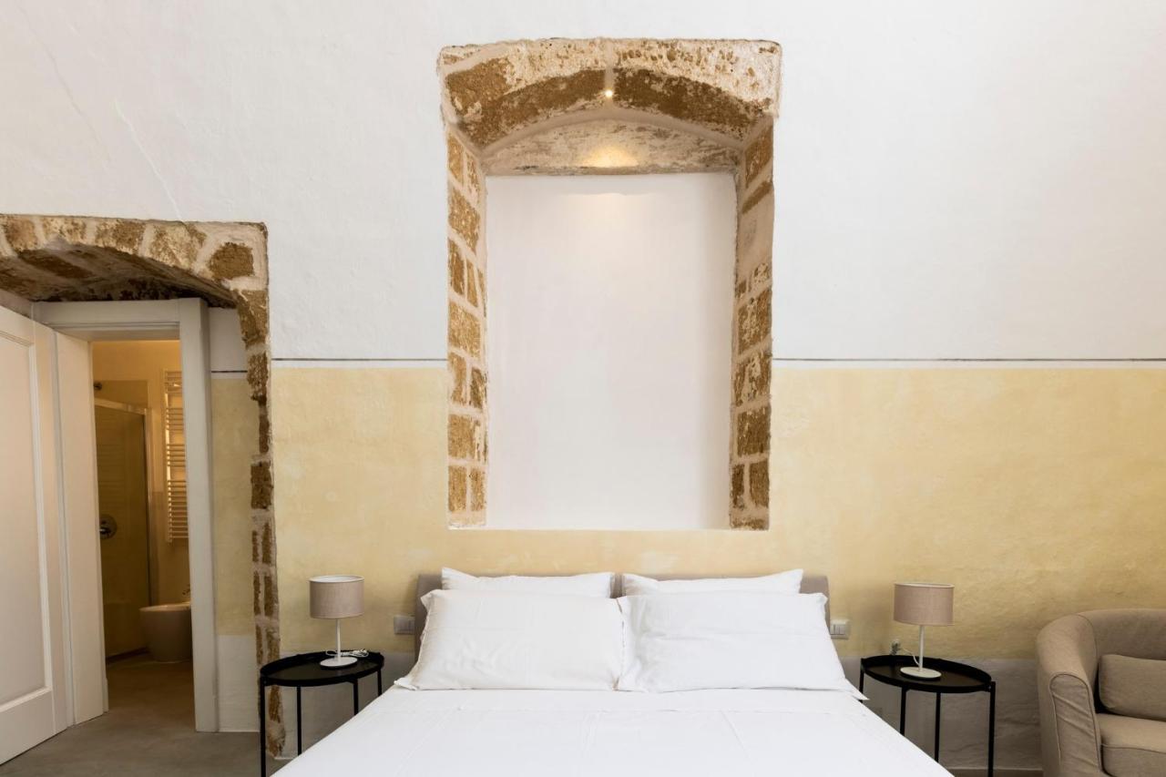 Palazzo Balsamo Bed & Breakfast Gallipoli Exterior photo